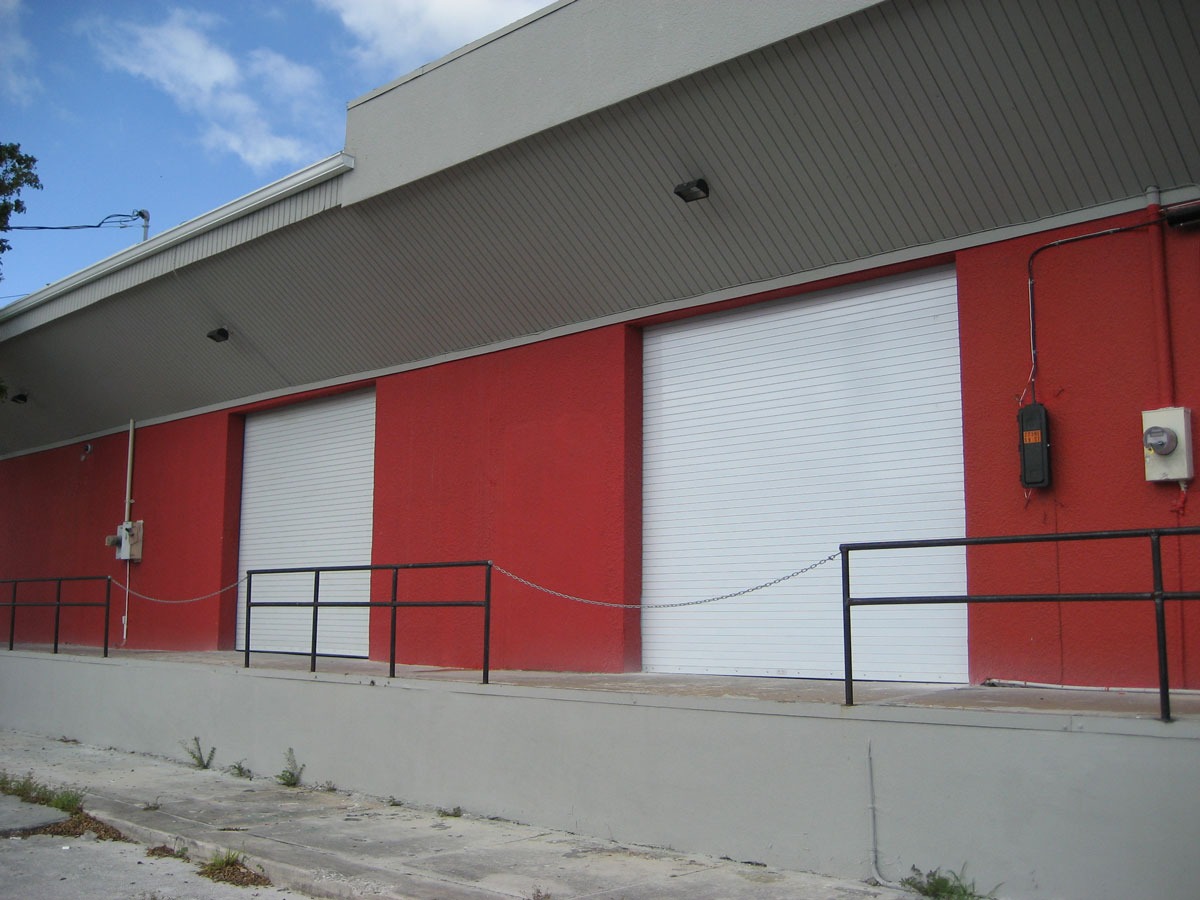 Our Heavy Duty Rolling Doors are designed for safety, practicality and great appearance; built with high quality materials. The doors can meet and exceed the very stringent High Velocity Hurricane Zones (H.V.H.Z) requirements of the current edition of the Florida Building Code.